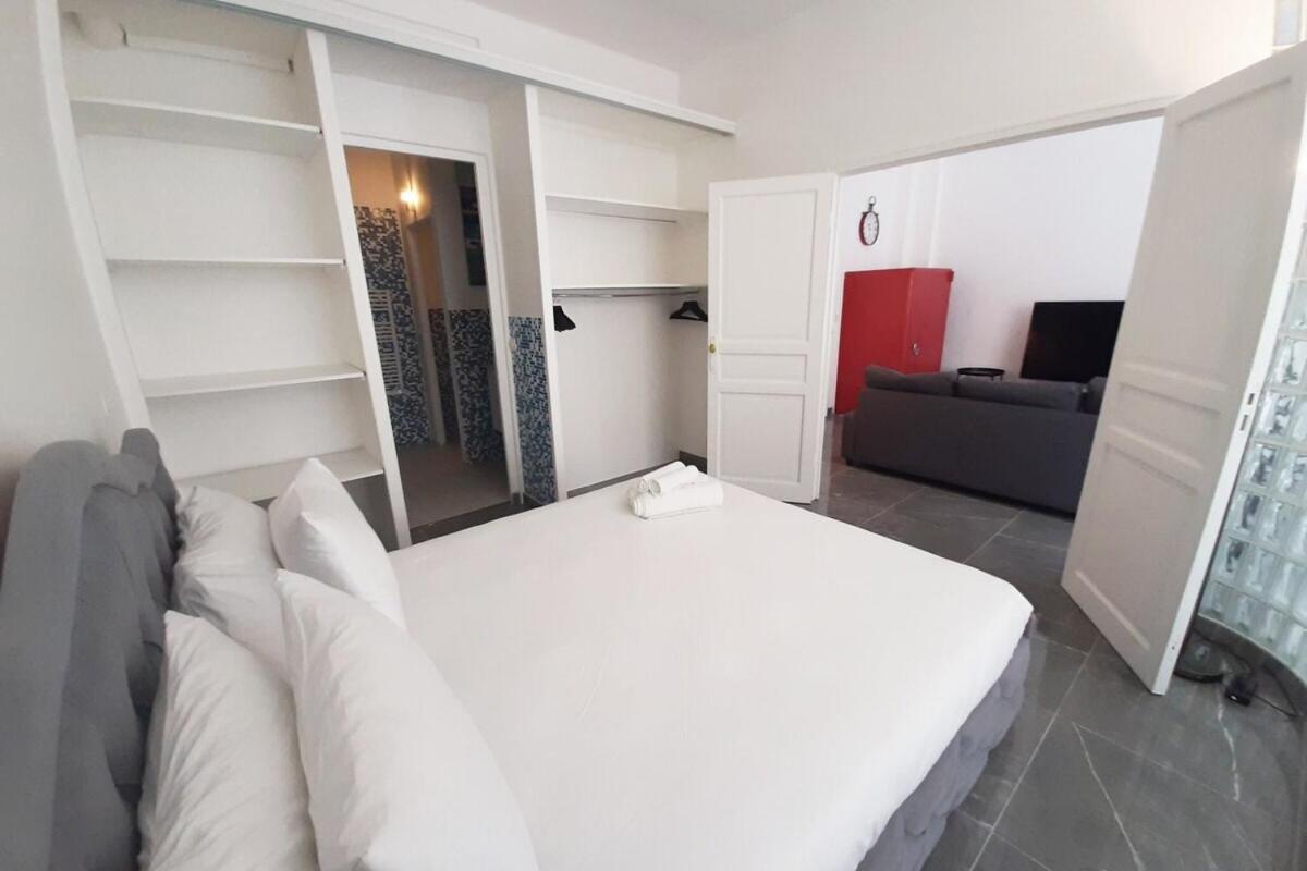 Sweet Apartment In Paris Montmartre Eksteriør billede